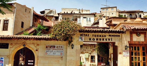 Tokmak Konuk Evi