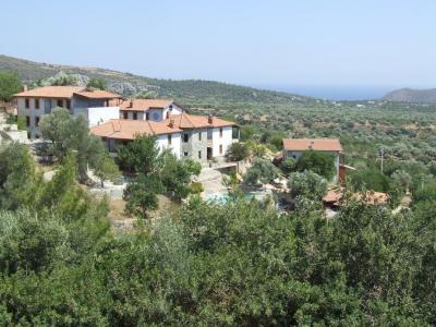 Triopia Otel