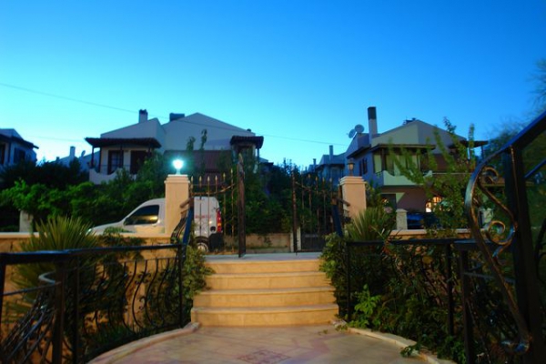 Uzun Apart Otel