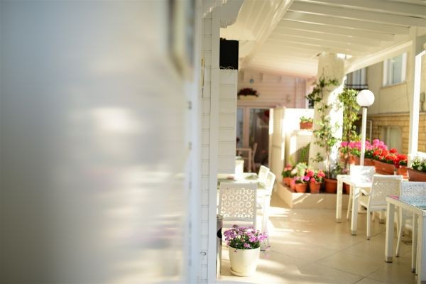 White Palace Otel