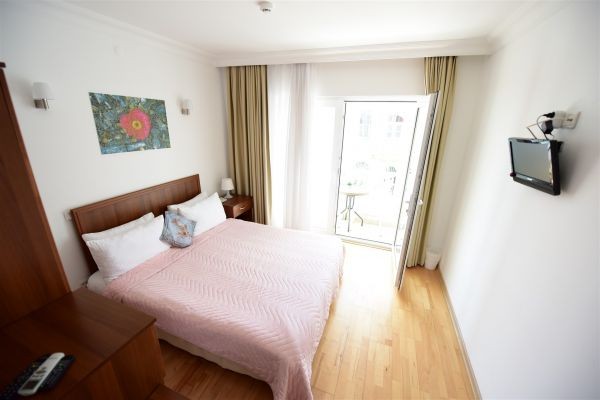 White Palace Otel