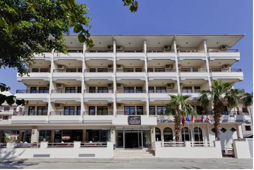 Xperia Kandelor Hotel