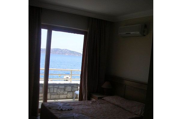 Yakamoz Pansiyon Söğüt