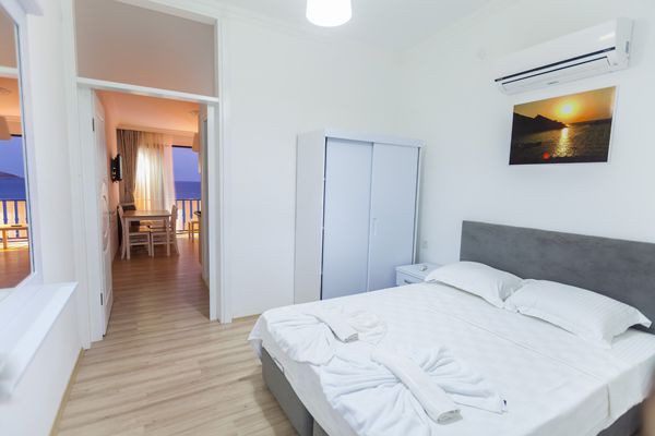 Yalı Suites Hotel
