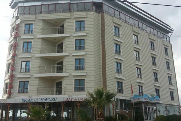 Yumurtalık Otel