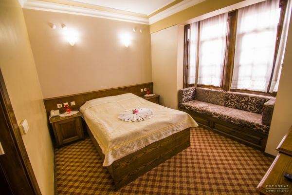 Zalifre Otel