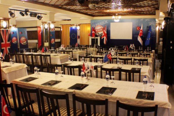 Zalifre Otel