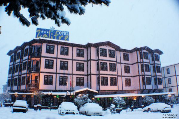Zalifre Otel