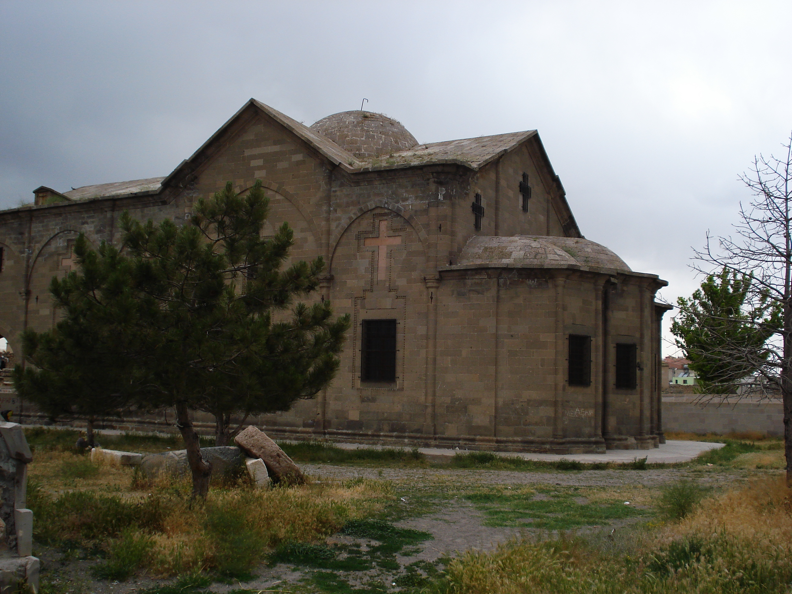 Üzümlü Kilise