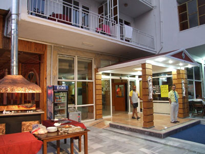 Acet Otel