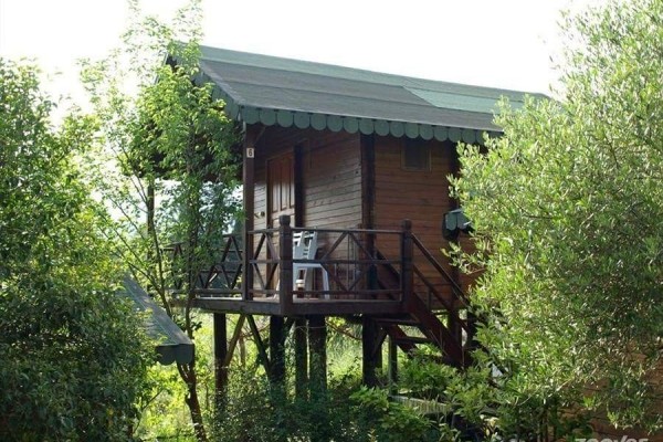 Adam & Eva Bungalow