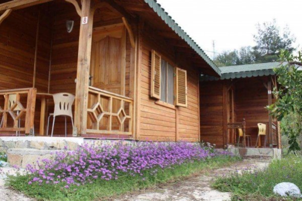 Adam & Eva Bungalow