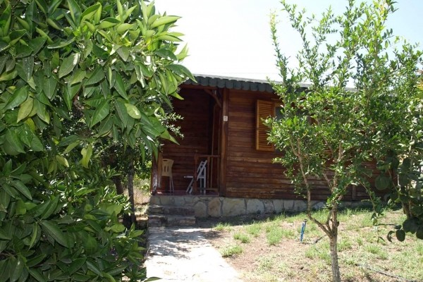 Adam & Eva Bungalow