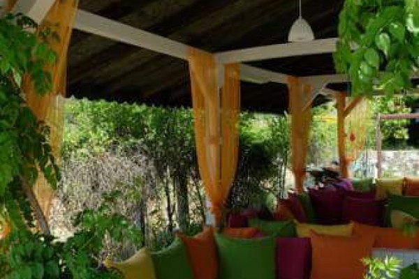 Adam & Eva Bungalow