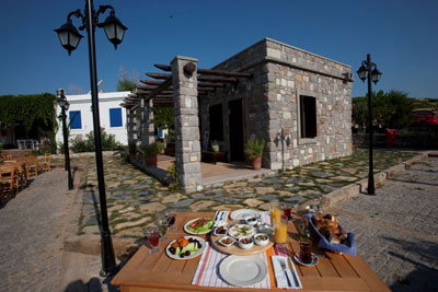 Akvaryum Otel