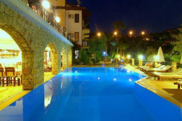 Amphora Hotel