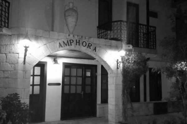Amphora Hotel