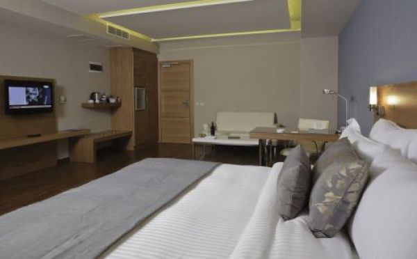 Anemon Çiğli Hotel