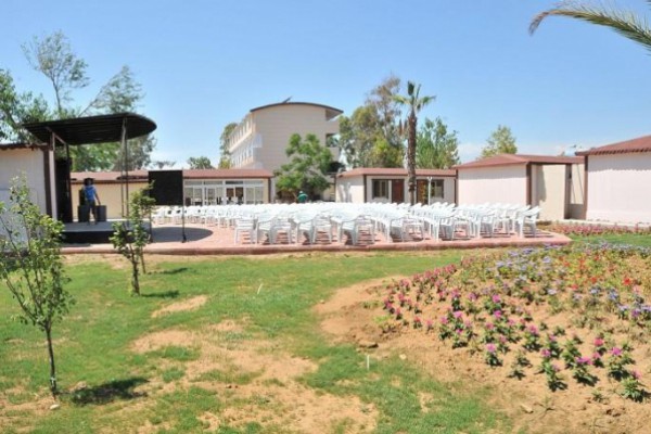 Aperion Club Hotel