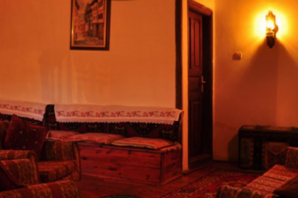 Arasna Otel