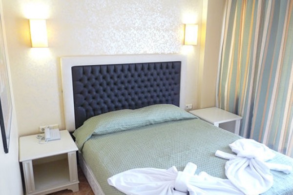 Arinna Park Hotel