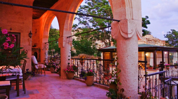 Assiana Cave Hotel