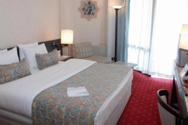 Ataköy Marina Hotel