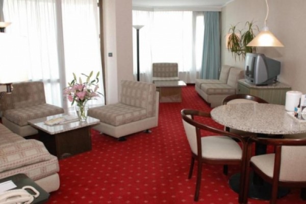 Ataköy Marina Hotel