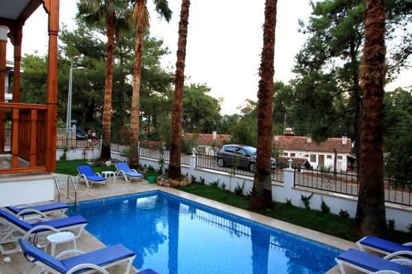 Ayka Otel