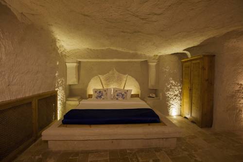 Azure Cave Suites