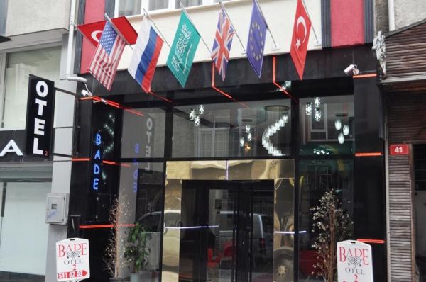 Bade 2 Otel