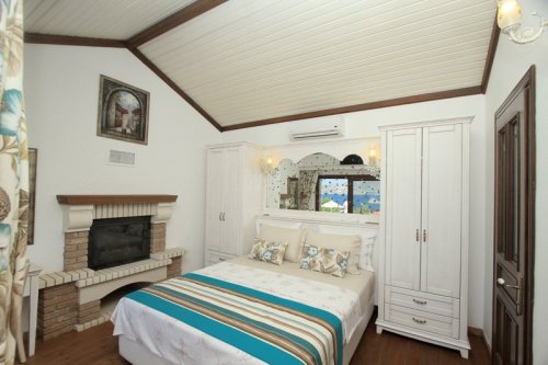 Badem Tatil Evi