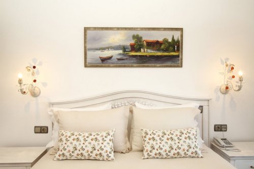 Badem Tatil Evi
