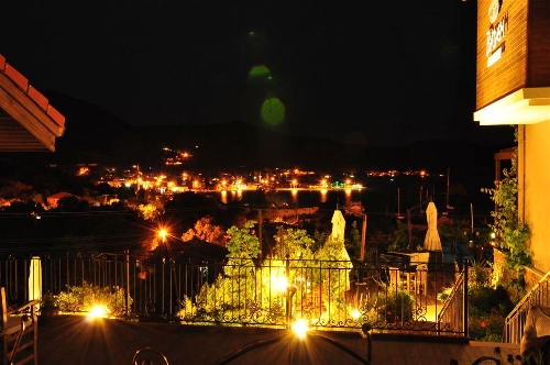 Badem Tatil Evi