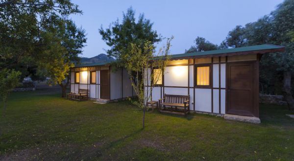 Bal Badem Bungalow
