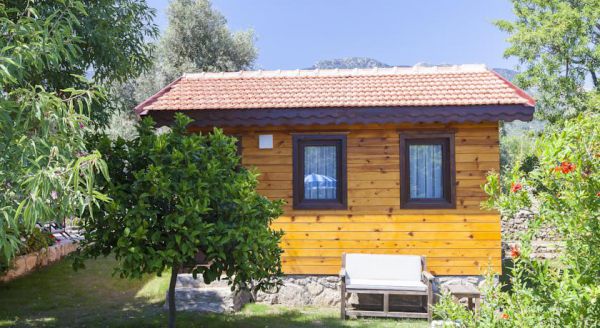 Bal Badem Bungalow