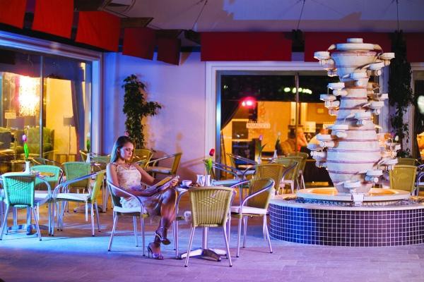 Beach Club Doğanay Otel