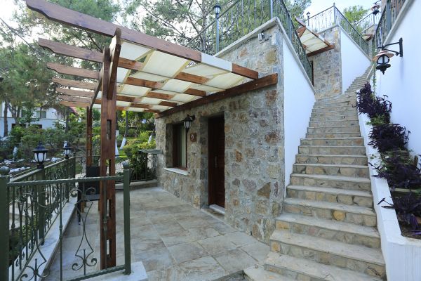 Beyaz Güvercin Otel