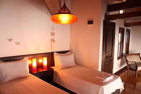 Beyaz Yalı Otel