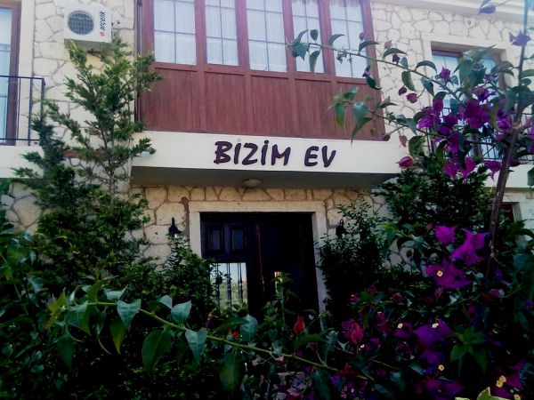 Bizim Ev Otel