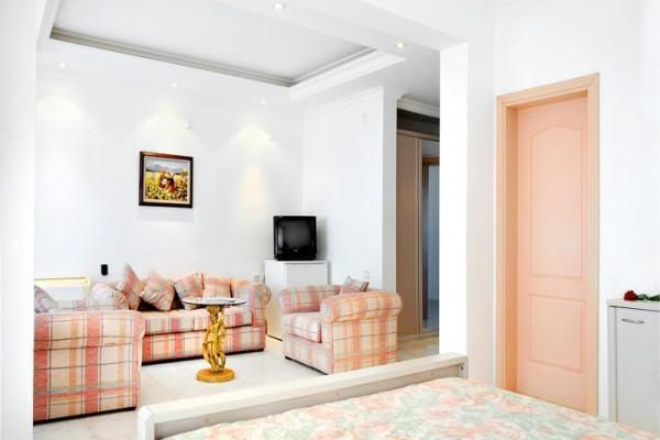 Bodrum Sky Beach Hotel