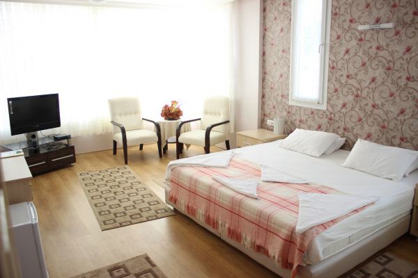 Calamie Hotel & Beach Club