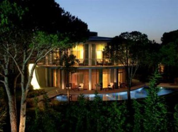 Calista Luxury Resort