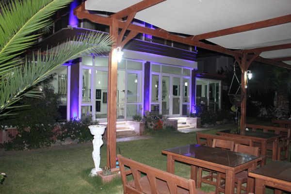 Çeşme Ada Butik Otel