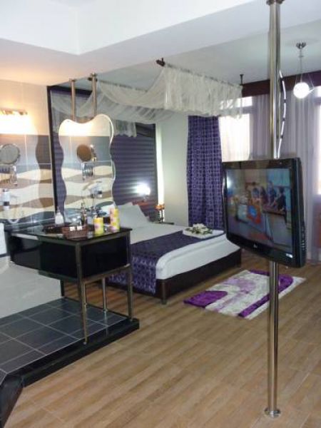 Çetinel Tesisleri - Green Club Hotel
