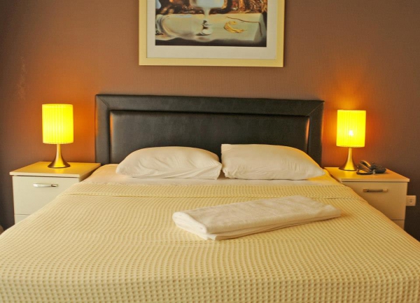 Çınar Motel