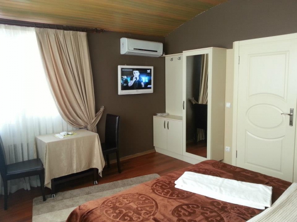 Çınar Motel