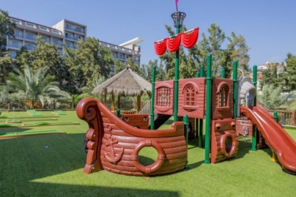 Club Dem Spa & Resort Hotel