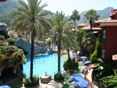 Club & Grand Aquarium