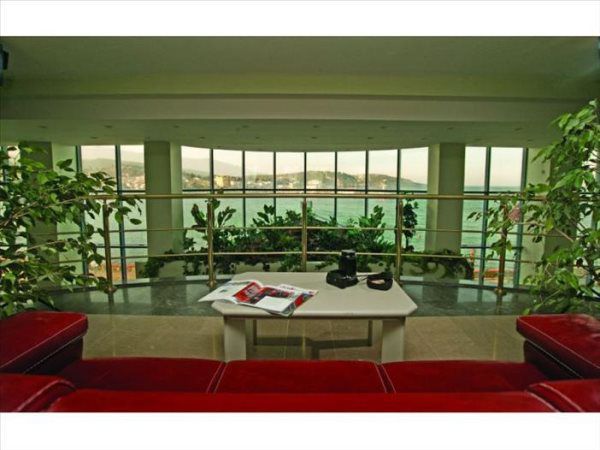 Club Hotel Morado